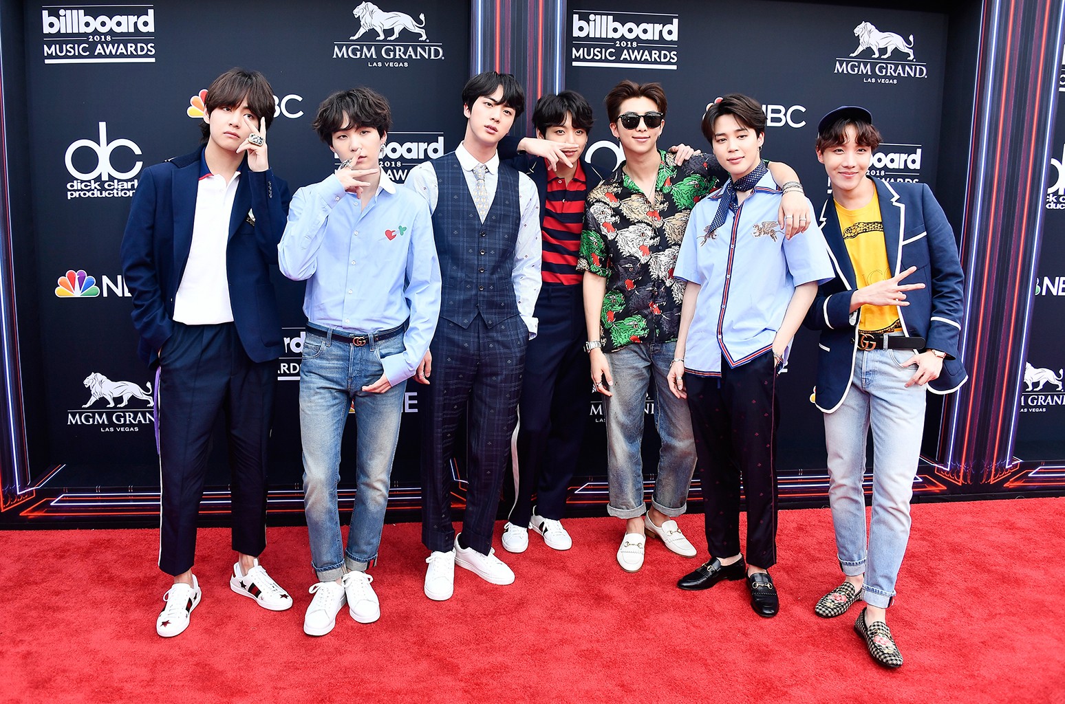 bts tercalon dalam 4 kategori billboard music awards